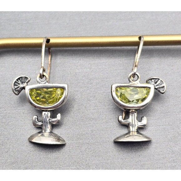 Silpada Shube Sterling Silver Margarita Cactus Lime Peridot Earrings Retired - Picture 1 of 7